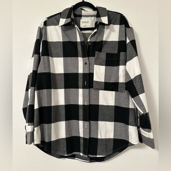 Abercrombie white and black flannel shirt - Picture 1 of 5